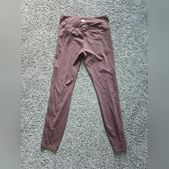 Vuori Stride Leggings Chestnut Small - Picture 3 of 7